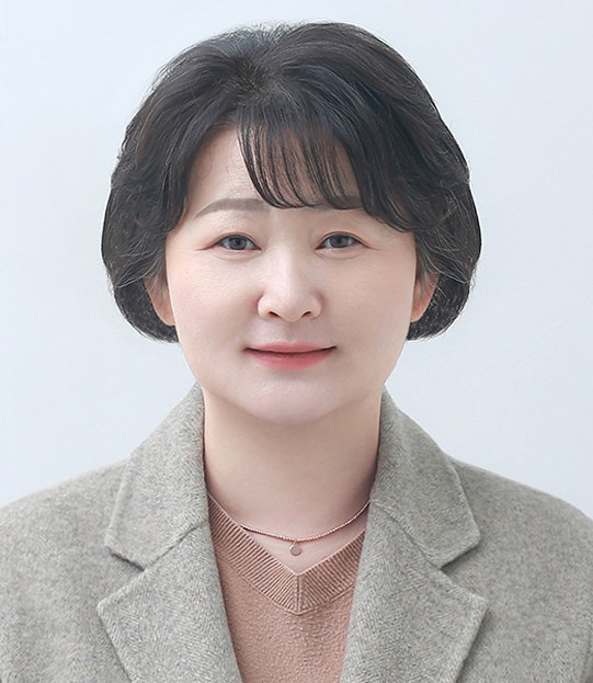 ▲장은아<br>①더불어민주당 ②1969.09.02(56세)	 ③부안군 부안읍 번영로 ④무직	⑤전북대학교 행정대학원 행정학과 졸업 ⑥(전)부안군의회 부의장 / (전)더불어민주당 부안·김제 여성위원장 ⑦없음