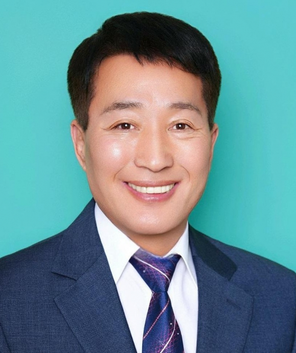 ▲양종천<br>①무소속 ②1964.05.11(62세) ③부안군 부안읍 석동길 ④자영업 ⑤전북과학대학교 디지털경영세무회계과 2학년 재학중 ⑥신세계화원 대표 / 부안읍 연곡리 석동마을 이장 ⑦2건