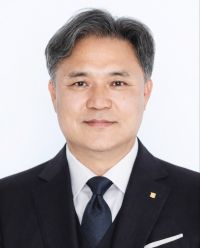 다-조국 김정군